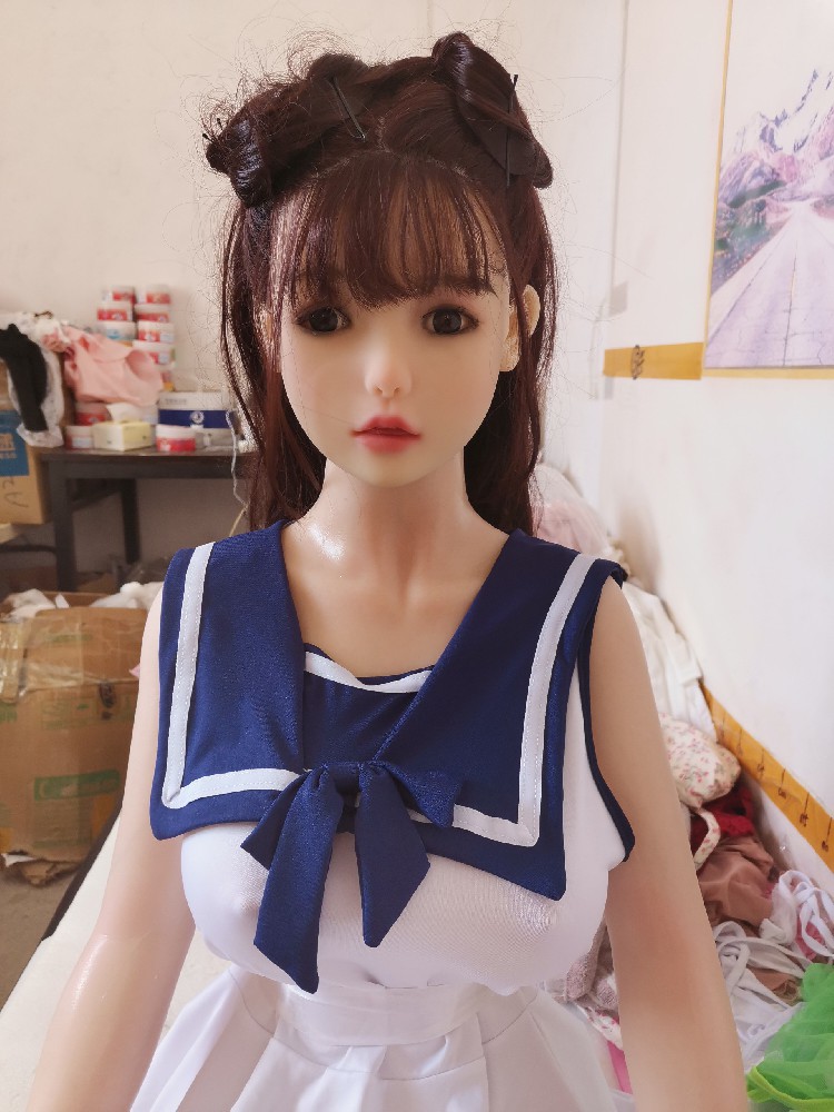 全硅胶1.4米，软硅胶头植发，身材比例不错，带无钉站立，1400邮自理