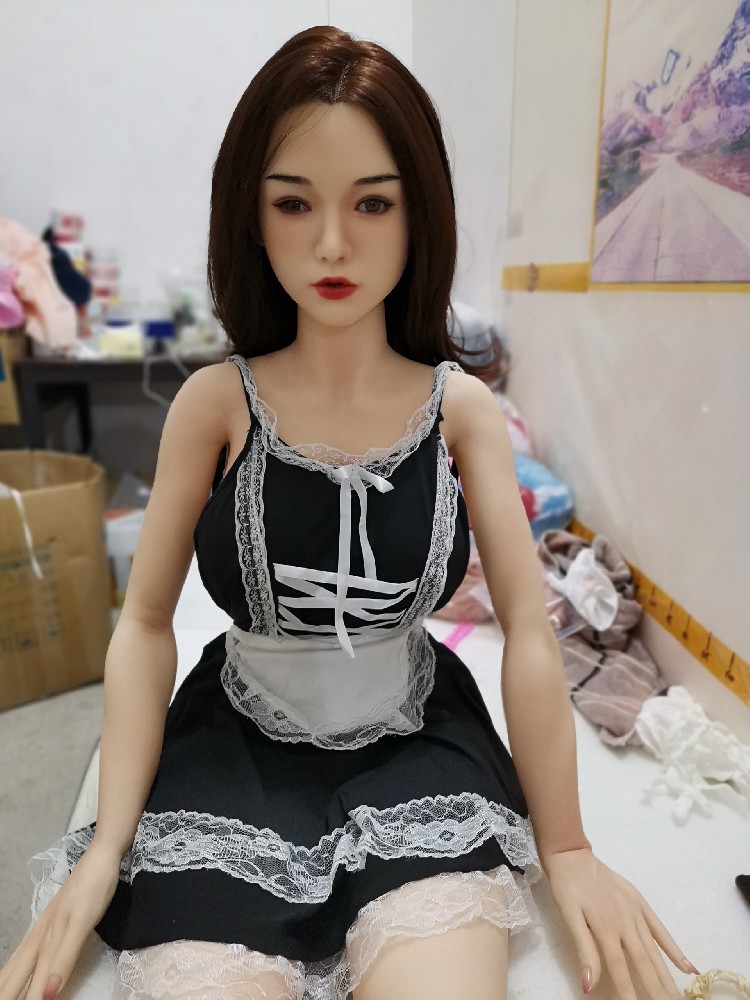 1.63米俊影全硅胶，软硅胶头植发，带活动下巴舌头，1900邮自理