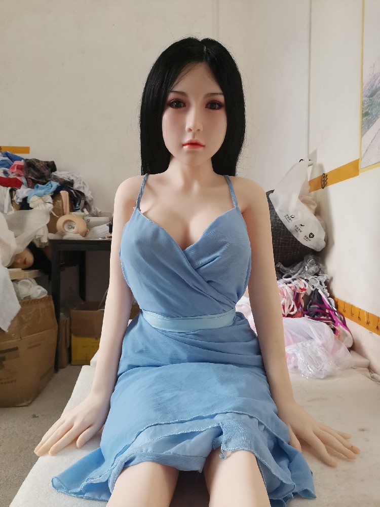 1.58米，硅胶头植发，790邮自理